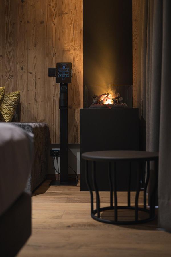 Dolomiti Exclusive Your Mountain Suite Поцца-ді-Фасса Екстер'єр фото